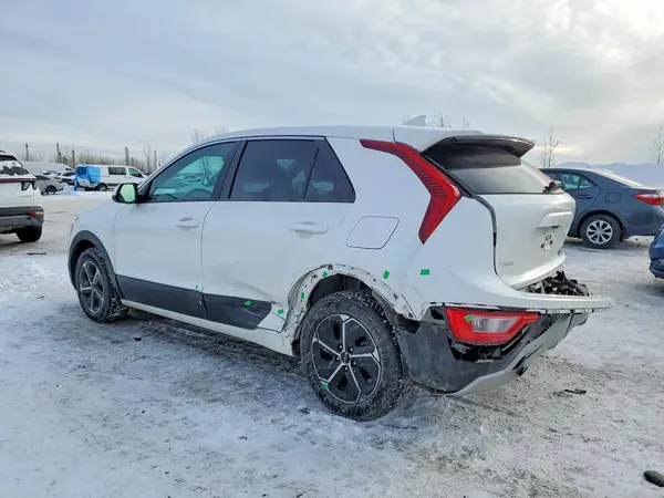 KNDCP3LE4S5264815 2025 KIA NIRO - Image 2