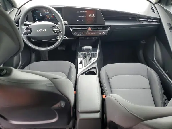 KNDCP3LE4T5328837 2026 KIA NIRO - Image 8