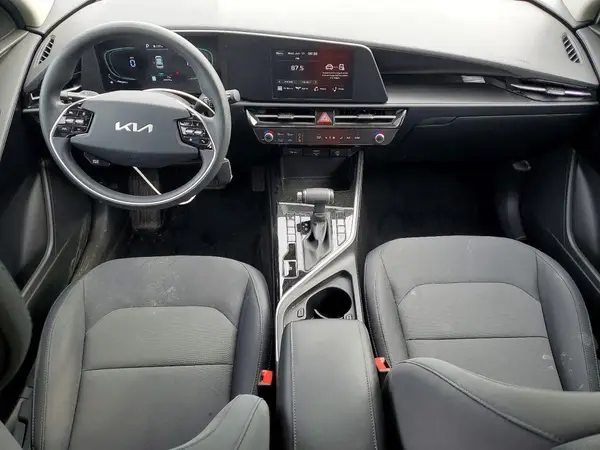KNDCP3LE5P5061164 2023 KIA NIRO - Image 8