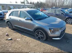KNDCP3LE5P5082273 2023 KIA NIRO