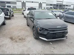 KNDCP3LE5P5100206 2023 KIA NIRO
