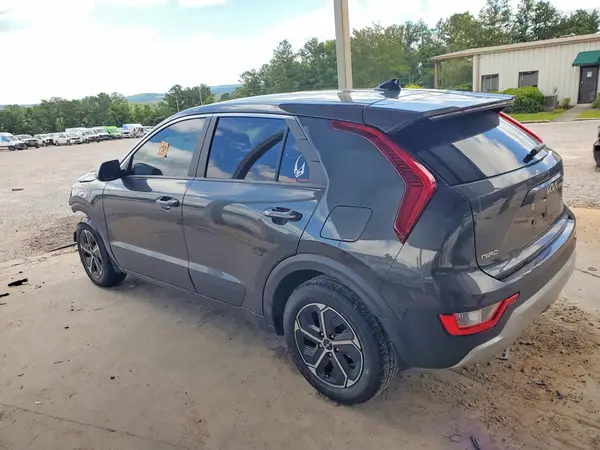 KNDCP3LE5P5116583 2023 KIA NIRO - Image 2