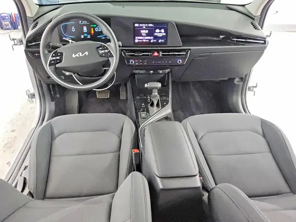 KNDCP3LE5S5229412 2025 KIA NIRO - Image 8