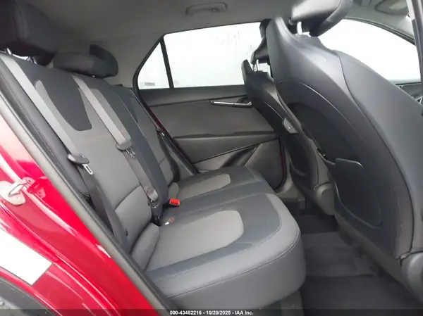 KNDCP3LE5S5299671 2025 KIA NIRO - Image 8