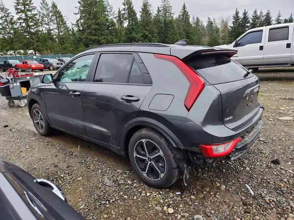 KNDCP3LE5S5306036 2025 KIA NIRO - Image 2