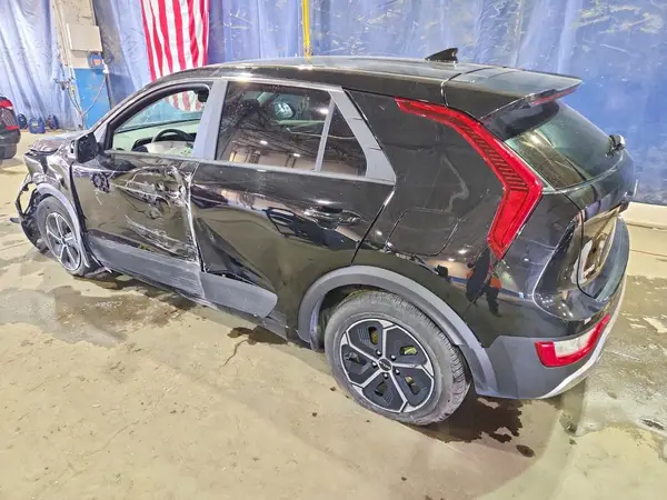 KNDCP3LE5T5319693 2026 KIA NIRO - Image 2