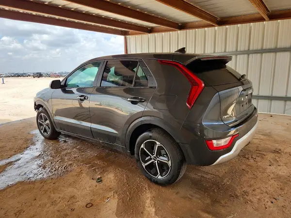 KNDCP3LE5T5321847 2026 KIA NIRO - Image 2