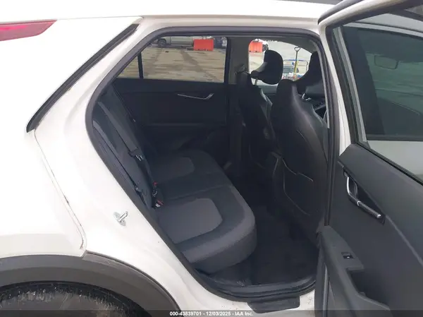 KNDCP3LE6P5088857 2023 KIA NIRO - Image 8