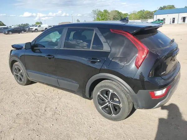 KNDCP3LE6P5093184 2023 KIA NIRO - Image 2