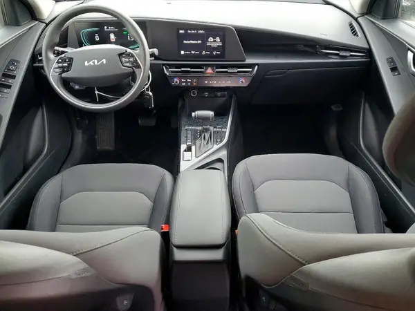 KNDCP3LE6R5143150 2024 KIA NIRO - Image 8