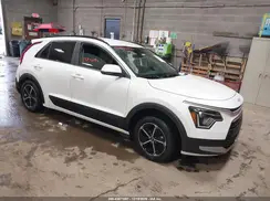 KNDCP3LE6R5155671 2024 KIA NIRO