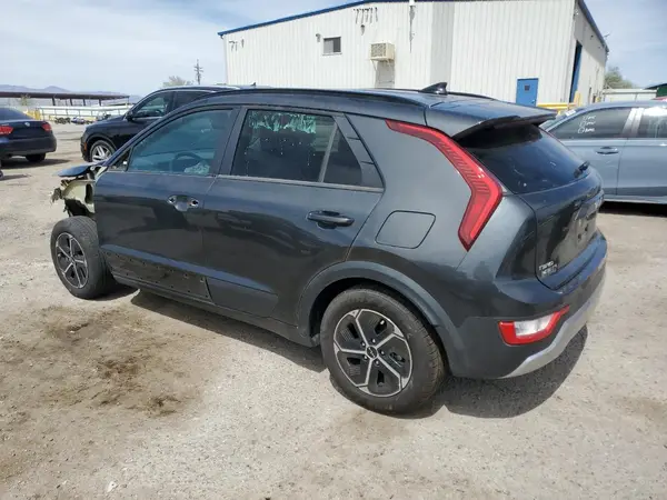 KNDCP3LE6R5179212 2024 KIA NIRO - Image 2