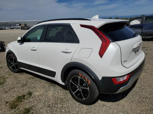 KNDCP3LE6R5184233 2024 KIA NIRO - Image 2