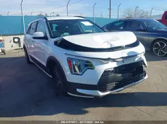 KNDCP3LE6S5218628 2025 KIA NIRO