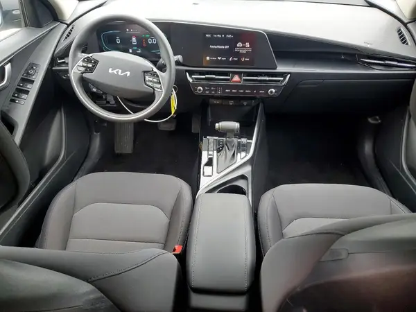 KNDCP3LE6T5332596 2026 KIA NIRO - Image 8