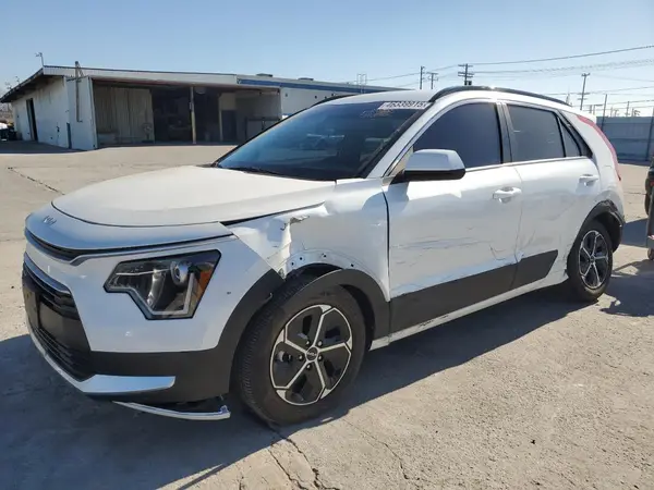 KNDCP3LE7P5088009 2023 KIA NIRO - Image 1