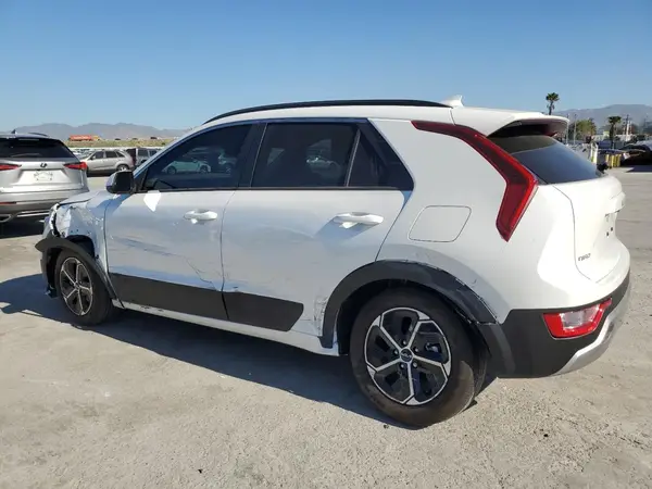 KNDCP3LE7P5088009 2023 KIA NIRO - Image 2