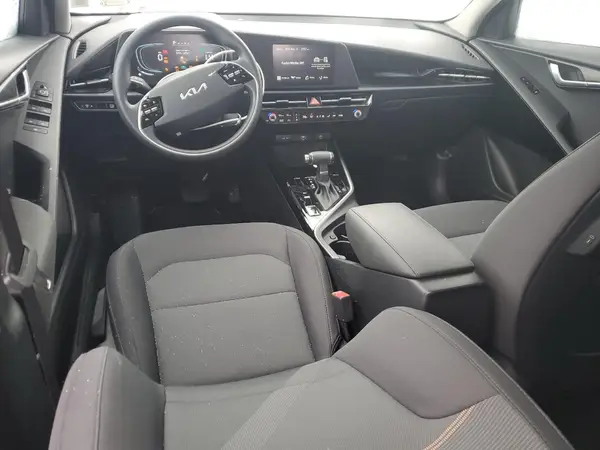 KNDCP3LE7R5183866 2024 KIA NIRO - Image 8