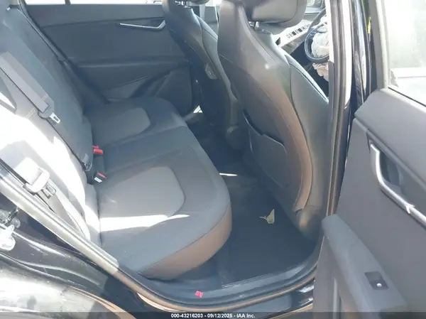 KNDCP3LE7R5188792 2024 KIA NIRO - Image 8