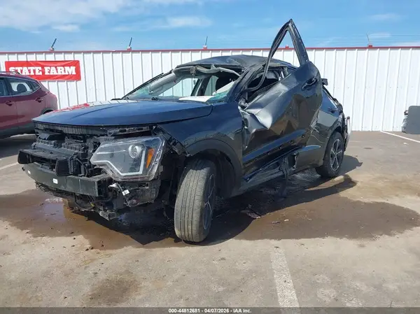 KNDCP3LE7R5189134 2024 KIA NIRO - Image 2