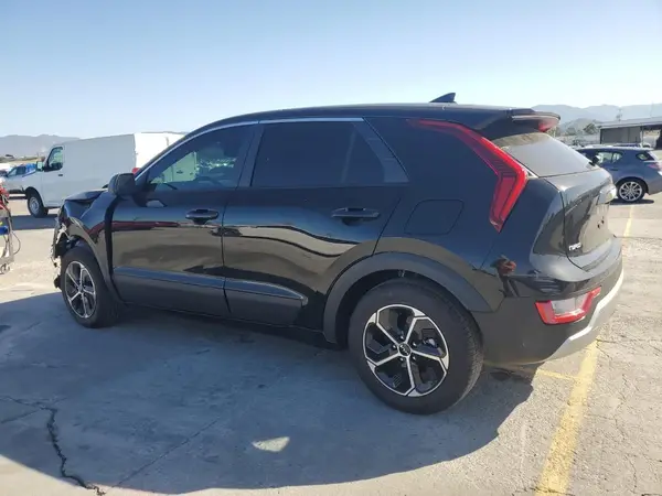 KNDCP3LE7S5264792 2025 KIA NIRO - Image 2