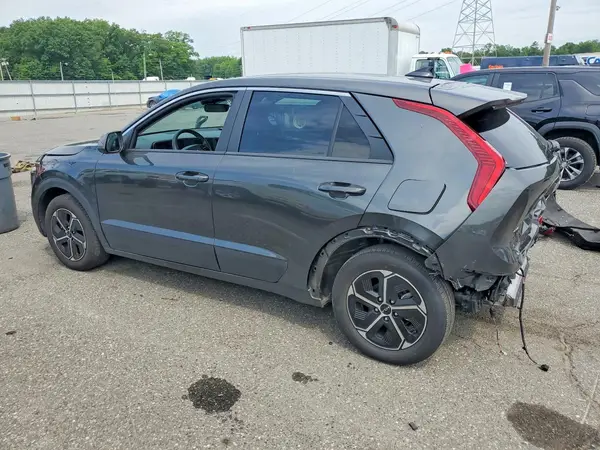 KNDCP3LE7T5316553 2026 KIA NIRO - Image 2