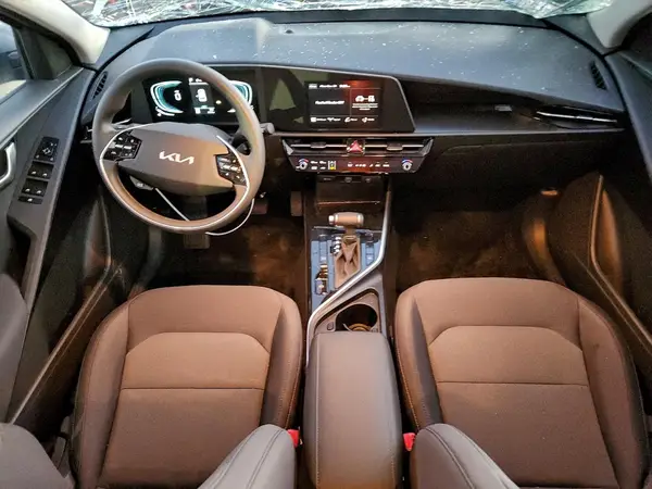 KNDCP3LE7T5319534 2026 KIA NIRO - Image 8