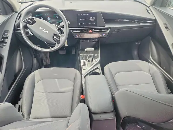 KNDCP3LE7T5330369 2026 KIA NIRO - Image 8