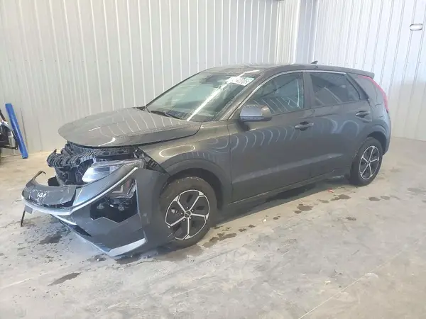 KNDCP3LE7T5335703 2026 KIA NIRO - Image 1