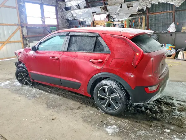 KNDCP3LE8P5098533 2023 KIA NIRO - Image 2
