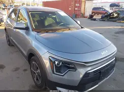 KNDCP3LE8R5150147 2024 KIA NIRO