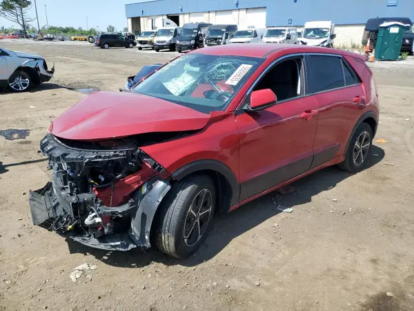 KNDCP3LE8R5165036 2024 KIA NIRO - Image 1