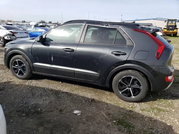 KNDCP3LE8R5179213 2024 KIA NIRO - Image 2