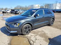 KNDCP3LE8S5234975 2025 KIA NIRO