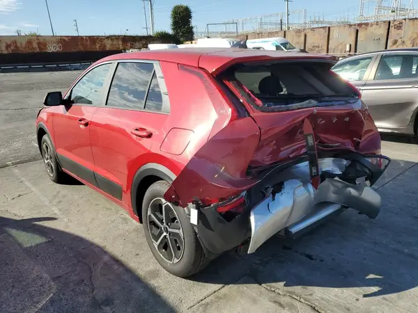 KNDCP3LE8S5249668 2025 KIA NIRO - Image 2