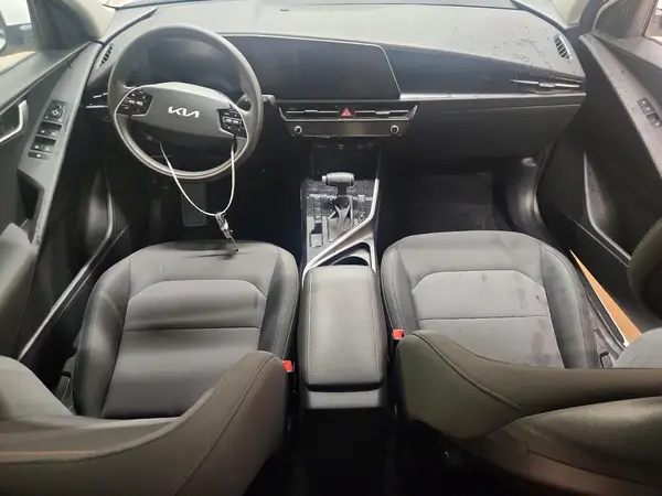 KNDCP3LE8T5323141 2026 KIA NIRO - Image 8
