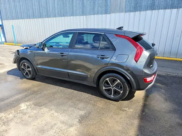 KNDCP3LE8T5328257 2026 KIA NIRO - Image 2