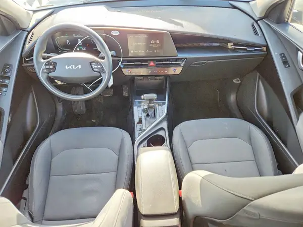 KNDCP3LE9P5064892 2023 KIA NIRO - Image 8