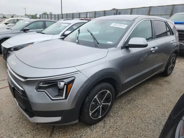 KNDCP3LE9P5065167 2023 KIA NIRO - Image 1