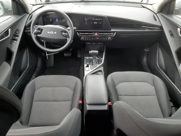 KNDCP3LE9P5065167 2023 KIA NIRO - Image 8