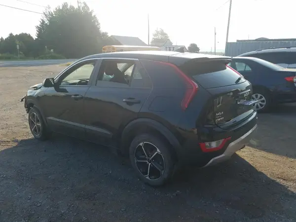 KNDCP3LE9P5115128 2023 KIA NIRO - Image 2