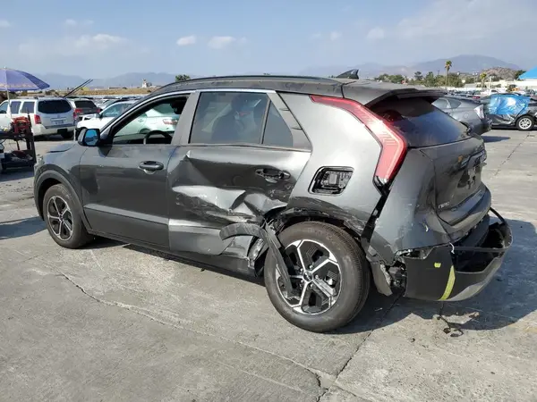 KNDCP3LE9S5268407 2025 KIA NIRO - Image 2