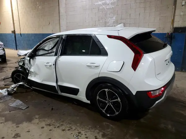KNDCP3LE9T5320488 2026 KIA NIRO - Image 2