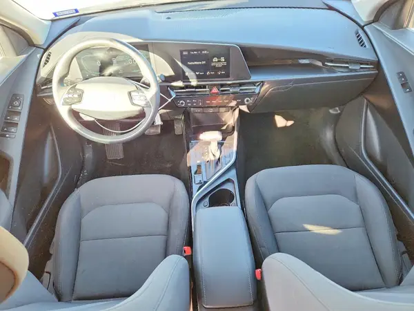 KNDCP3LE9T5320491 2026 KIA NIRO - Image 8