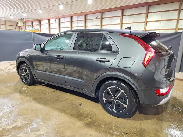 KNDCP3LE9T5325187 2026 KIA NIRO - Image 2