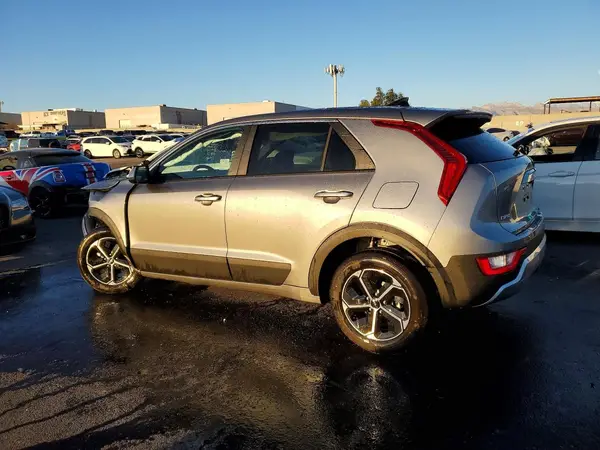 KNDCP3LE9T5331572 2026 KIA NIRO - Image 2