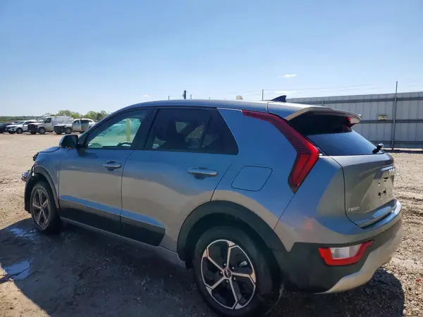 KNDCP3LE9T5339459 2026 KIA NIRO - Image 2