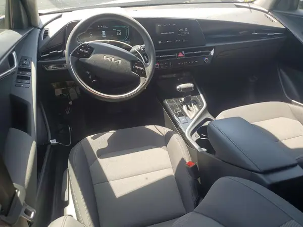 KNDCP3LE9T5342183 2026 KIA NIRO - Image 8