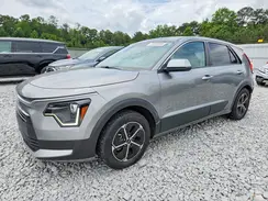 KNDCP3LEXP5061161 2023 KIA NIRO
