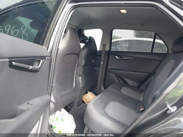 KNDCP3LEXR5145211 2024 KIA NIRO - Image 8